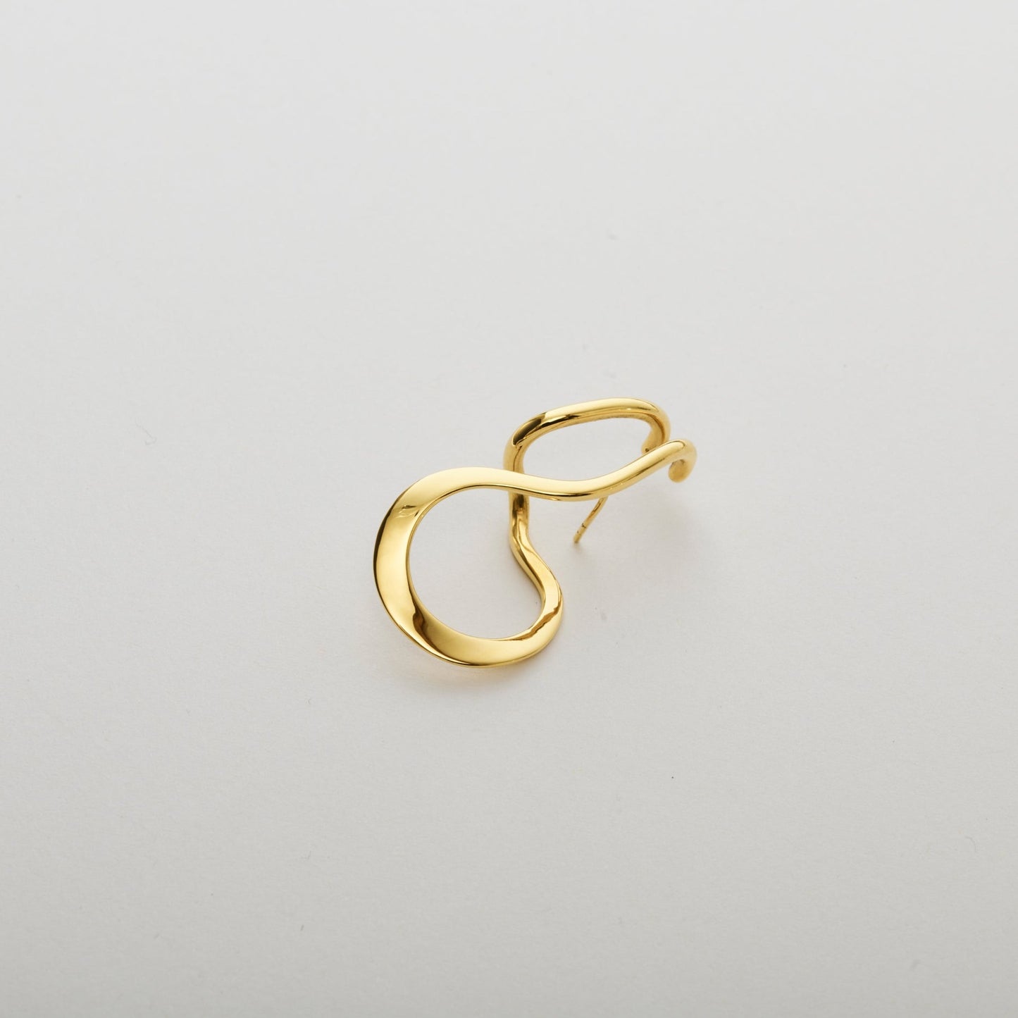 Velloa single earring