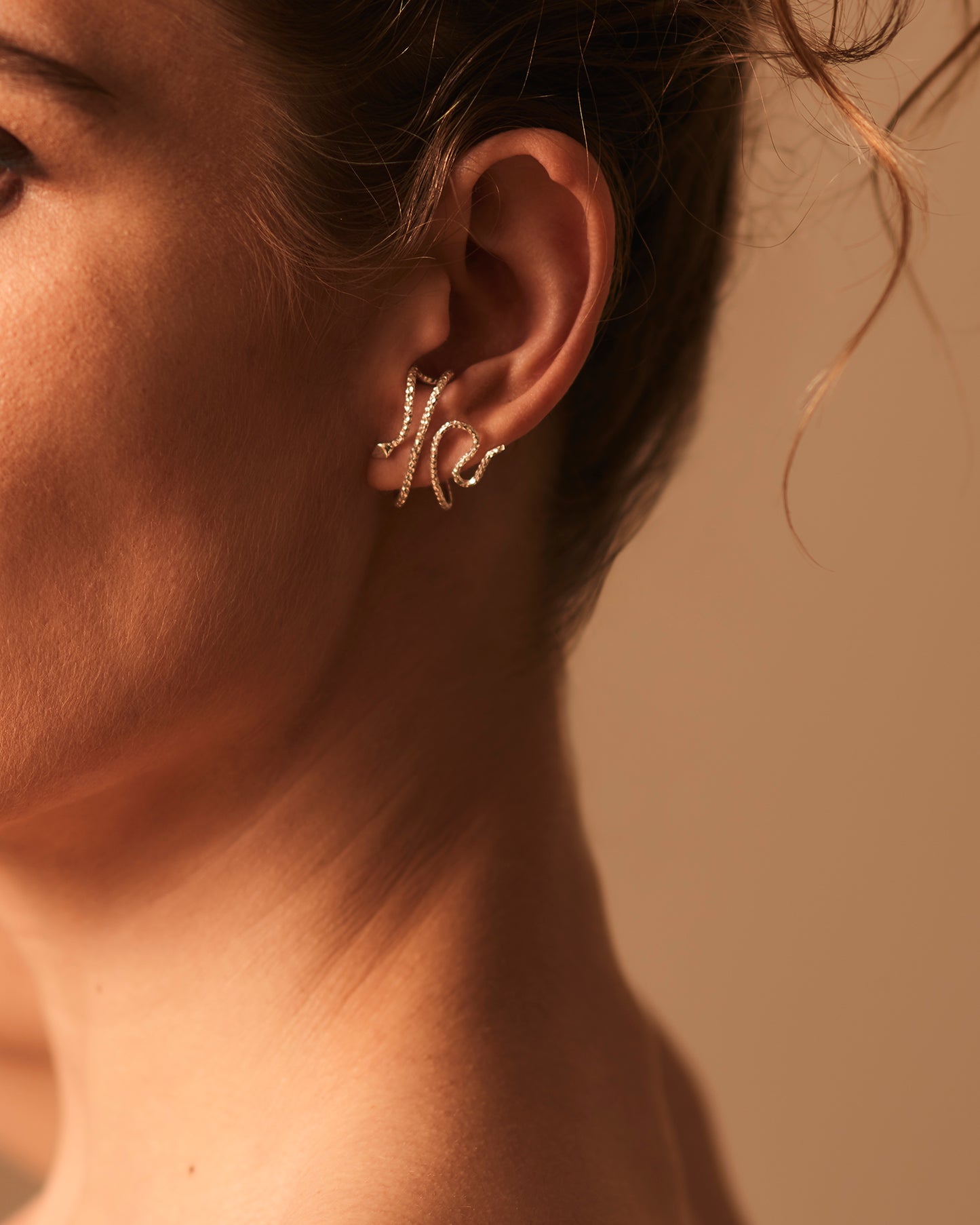 Naja single earring
