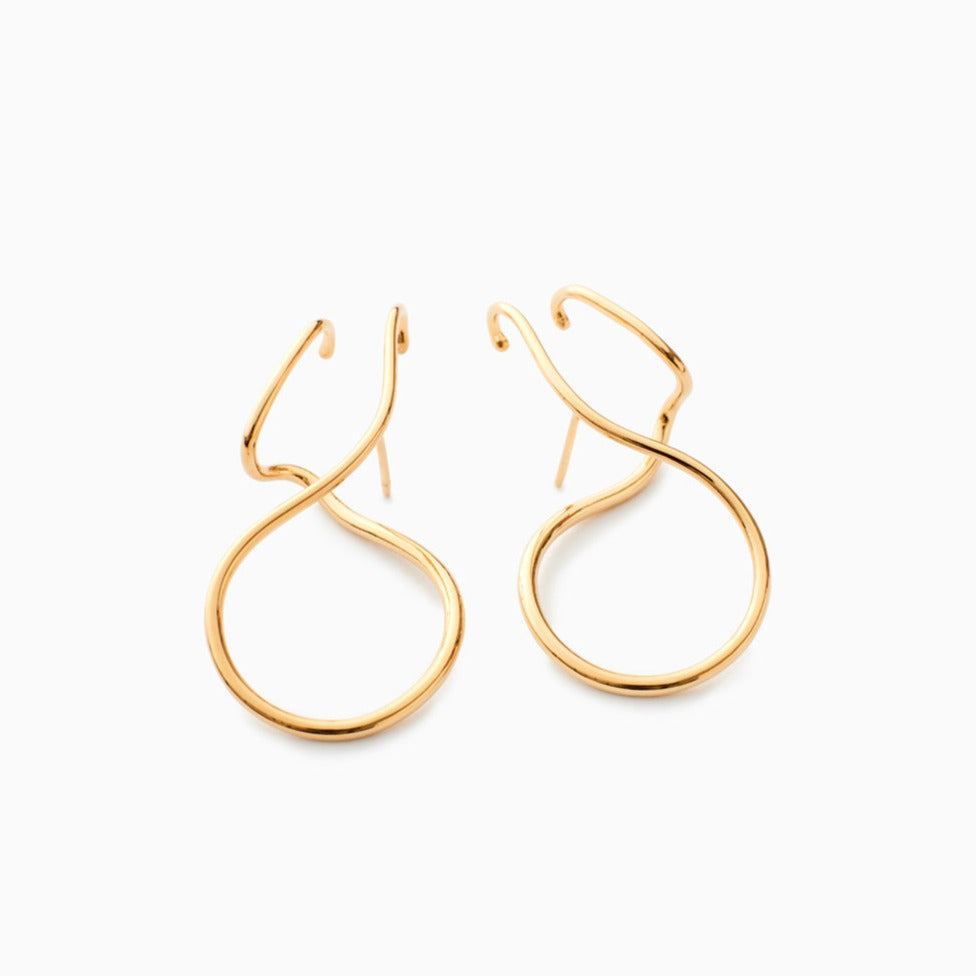 Ezili Earrings in Vermeil, Packshot, Sarah Vankaster Handmade Jewelry, Flow Collection