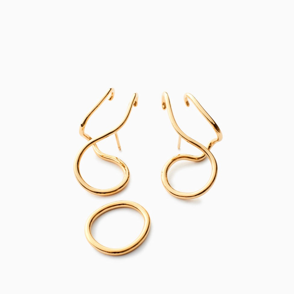 Makara Earrings in Vermeil, packshot, Sarah Vankaster Handmade Jewelry, Flow Collection