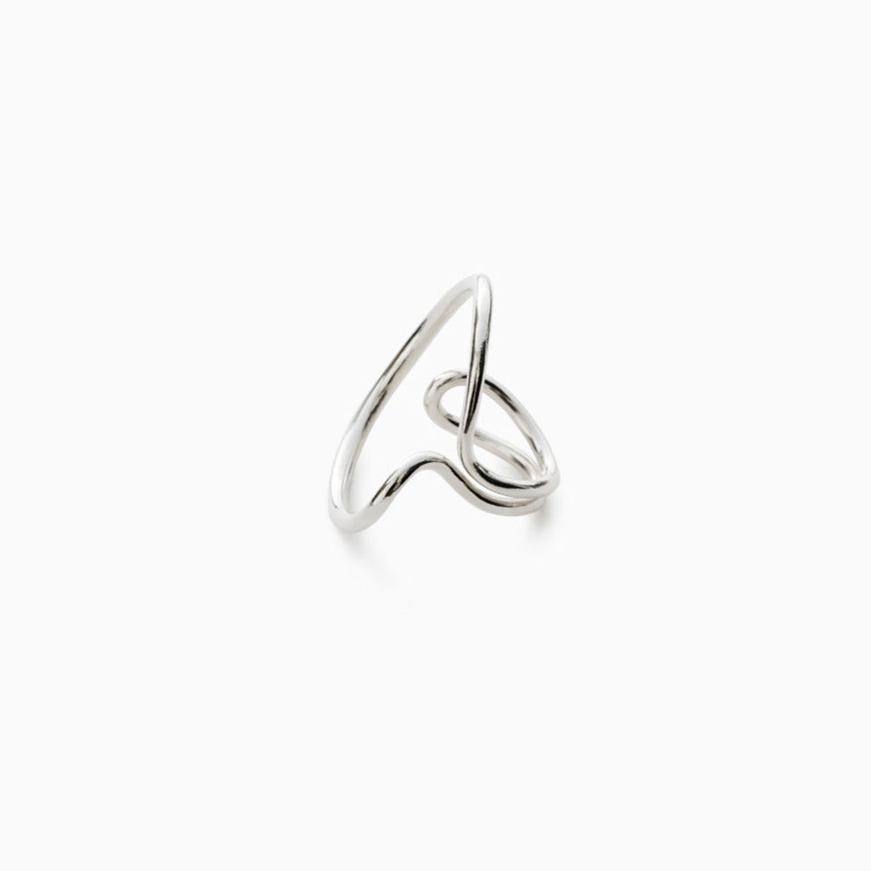 Plitvice Ring in Silver, packshot, Sarah Vankaster Handmade Jewelry, Flow Collection