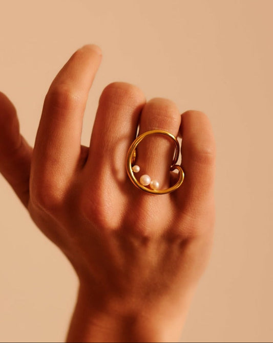 Sarah Vankaster Jewelry, Plitvice bague en vermeil avec perles d'eau douce, fait à la main