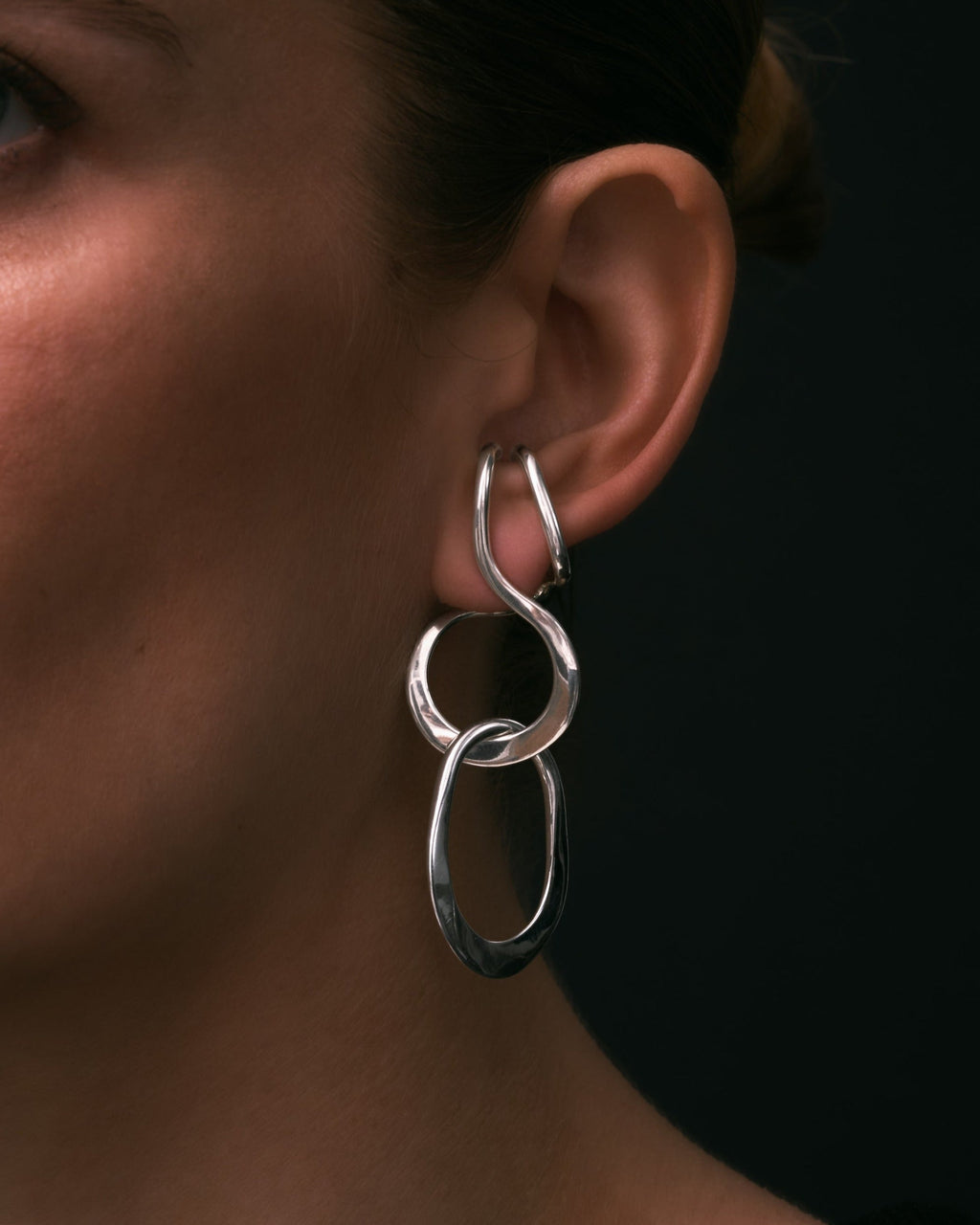 Velloa single earring