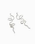 SARAH-VANKASTER-JEWELRY-Boucles-d-oreilles-serpent-fait-main-argent-snake-earrings
