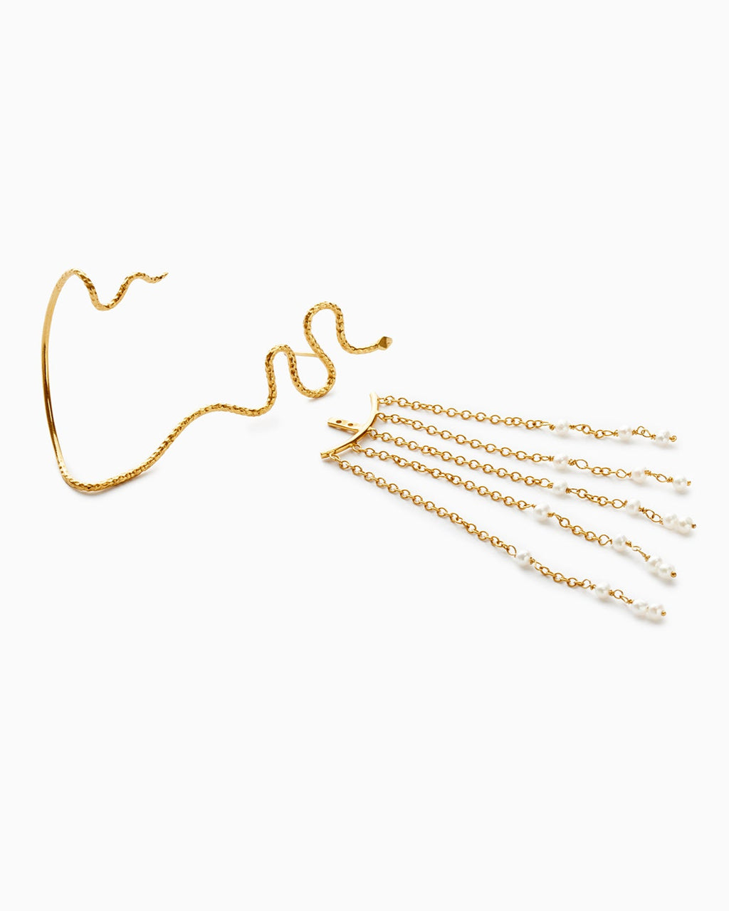 Sarah Vankaster Jewelry boucle d'oreille serpent CHAI avec chaines et perles d'eau douce, en vermeil, fait à la main à Bruxelles