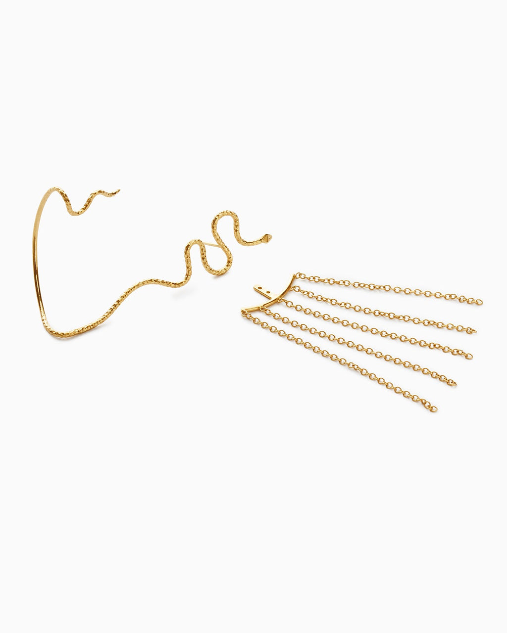 Sarah Vankaster Jewelry boucle d'oreille serpent CHAI avec chaines en vermeil, fait à la main à Bruxelles