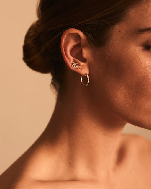 Kaa et Lili Earrings in Silver, Worn Picture, Sarah VANKASTER Handmade Jewelry, Serpent Collection 