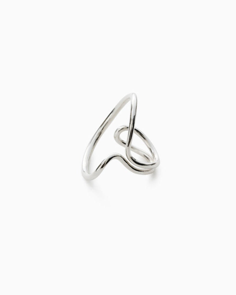 Plitvice Ring in Silver, packshot, Sarah Vankaster Handmade Jewelry, Flow Collection