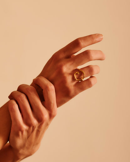 Sarah Vankaster Jewelry, Wata, portée, bague en vermeil, fait à la main